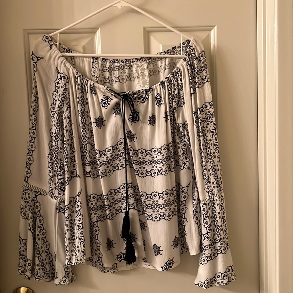 Bell sleeved Boho shirt